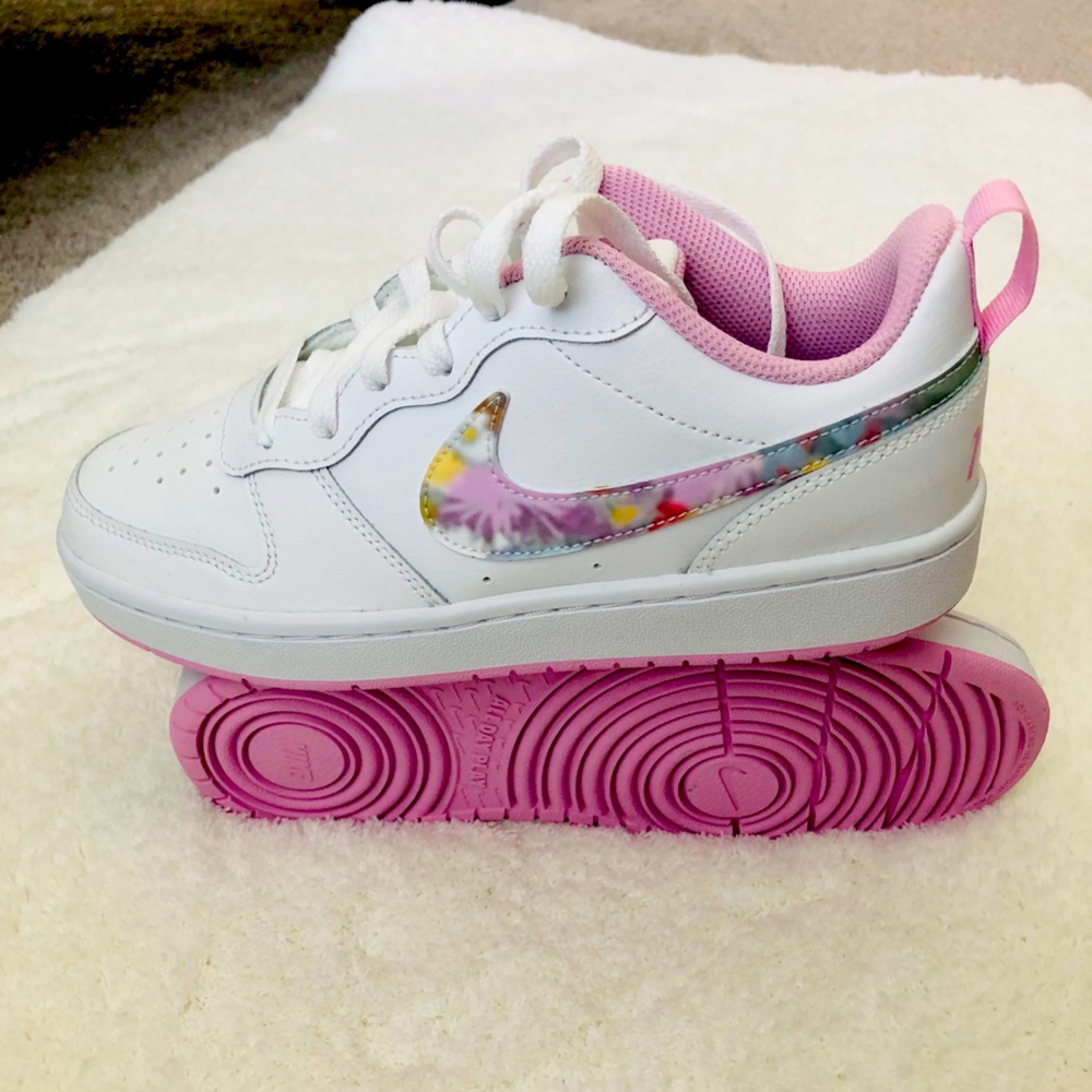 White and pink shoes,boys size 5Y are brand new